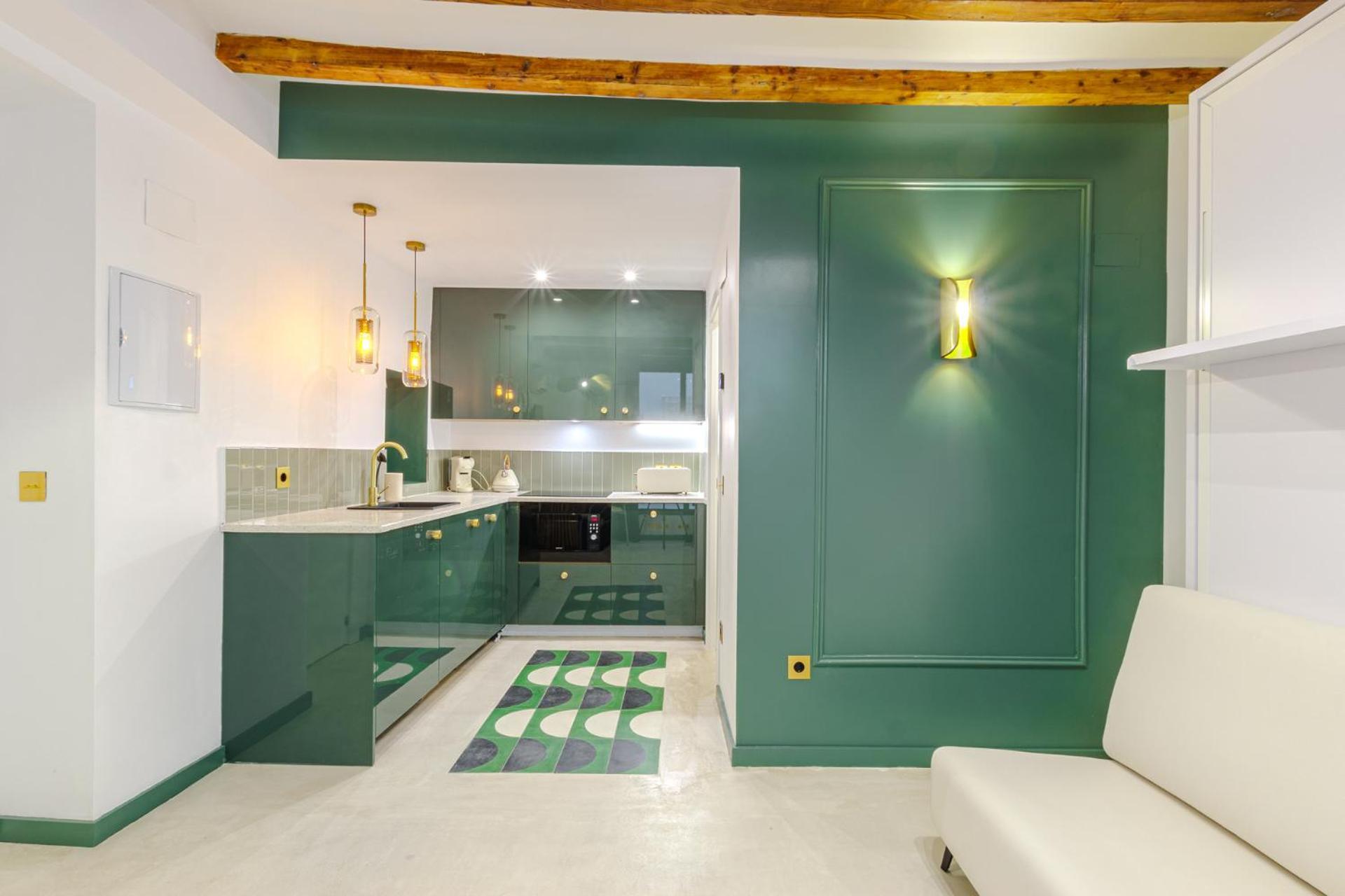 Refined And Practical Studio In Historic Center Of Аликанте Екстериор снимка