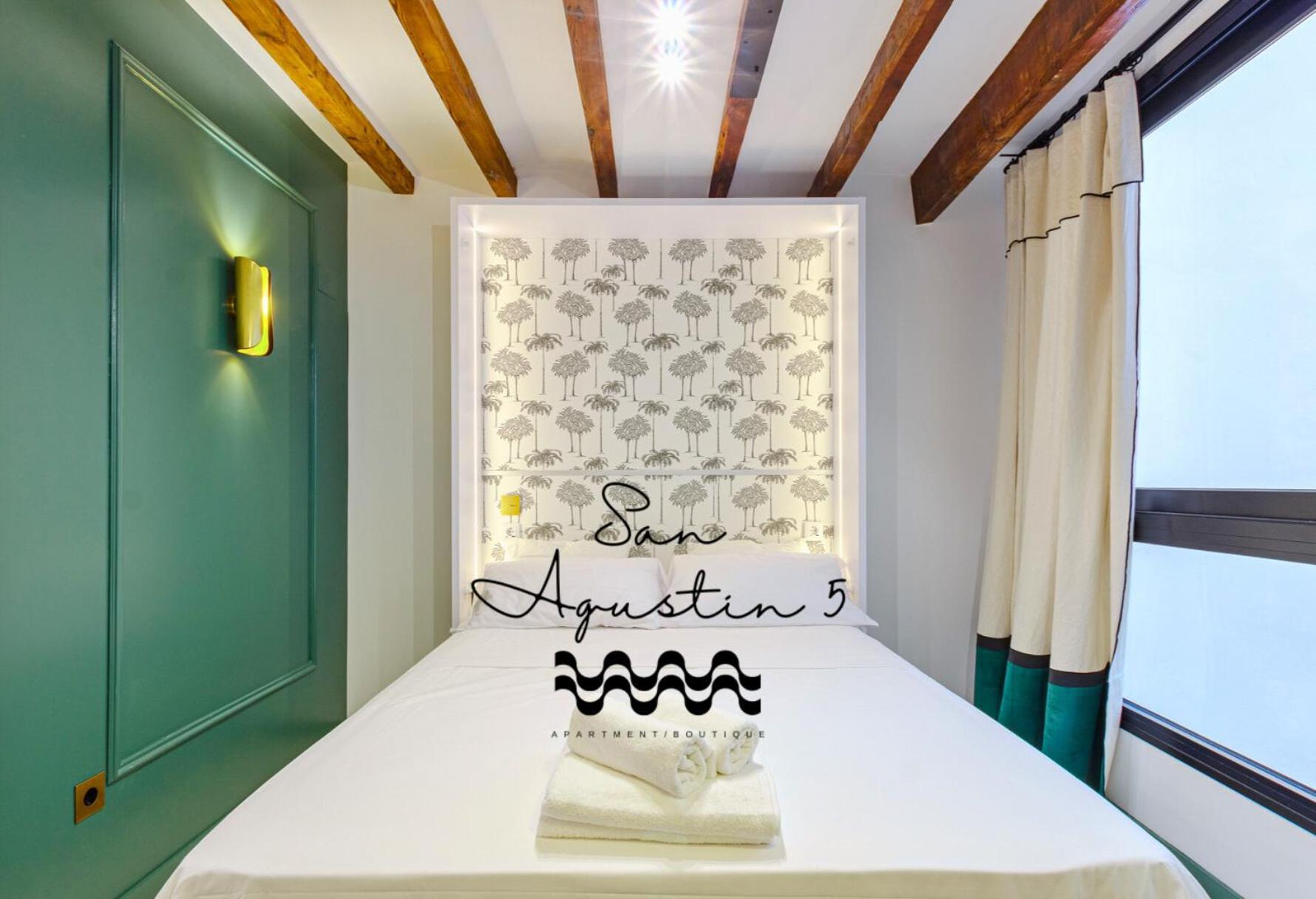 Refined And Practical Studio In Historic Center Of Аликанте Екстериор снимка